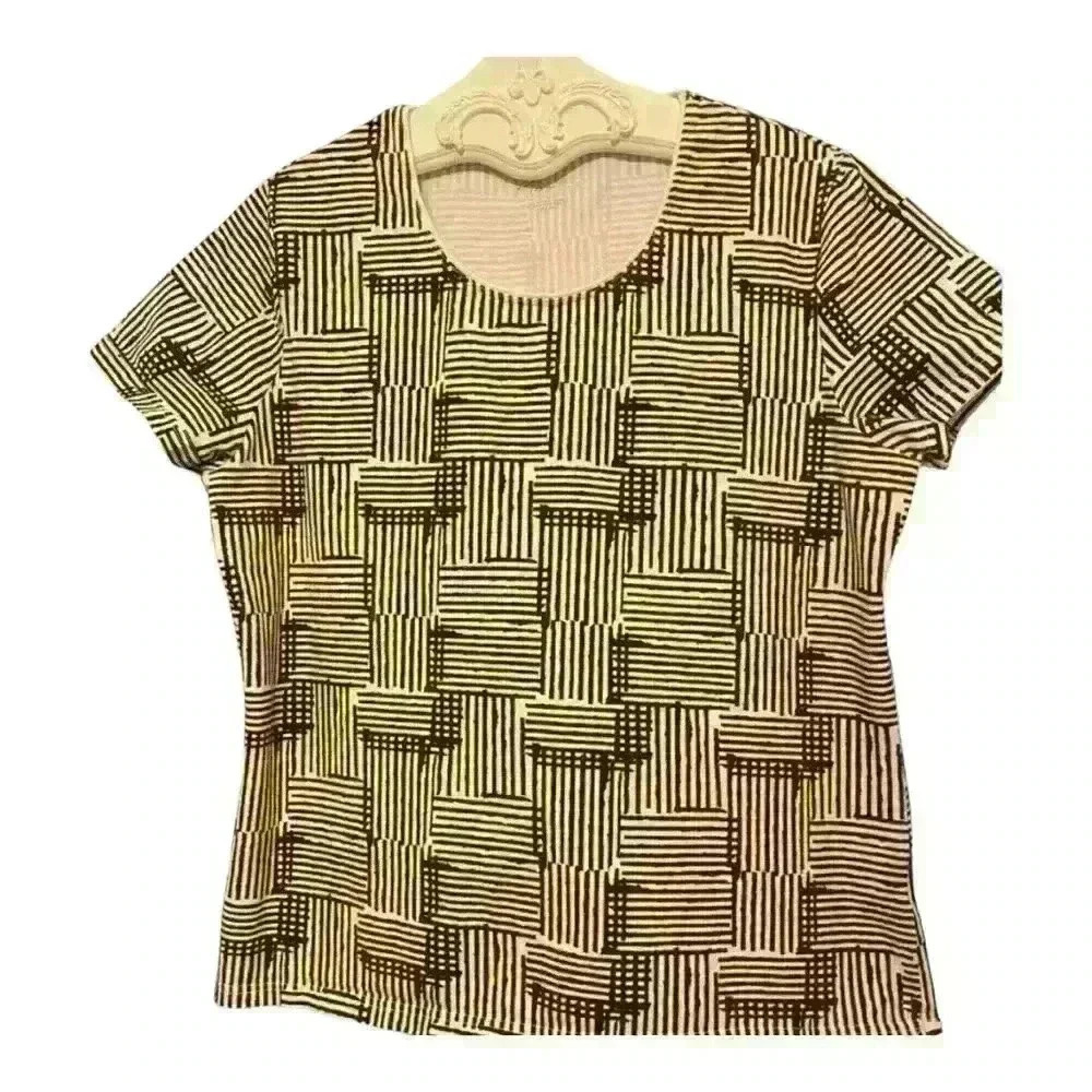 Kim Rodgers large brown and white knit top